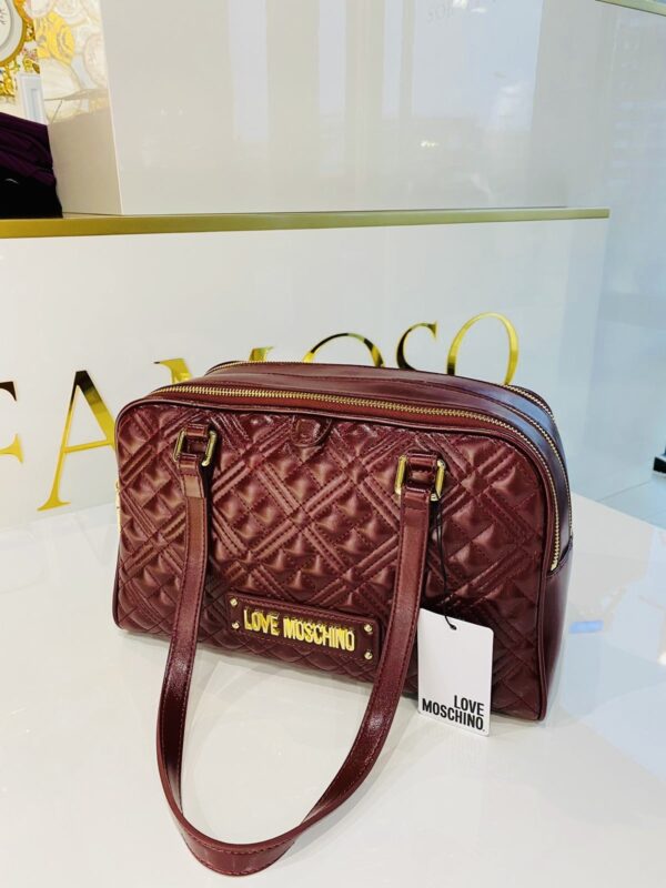 Bordowa torebka kuferek LOVE MOSCHINO