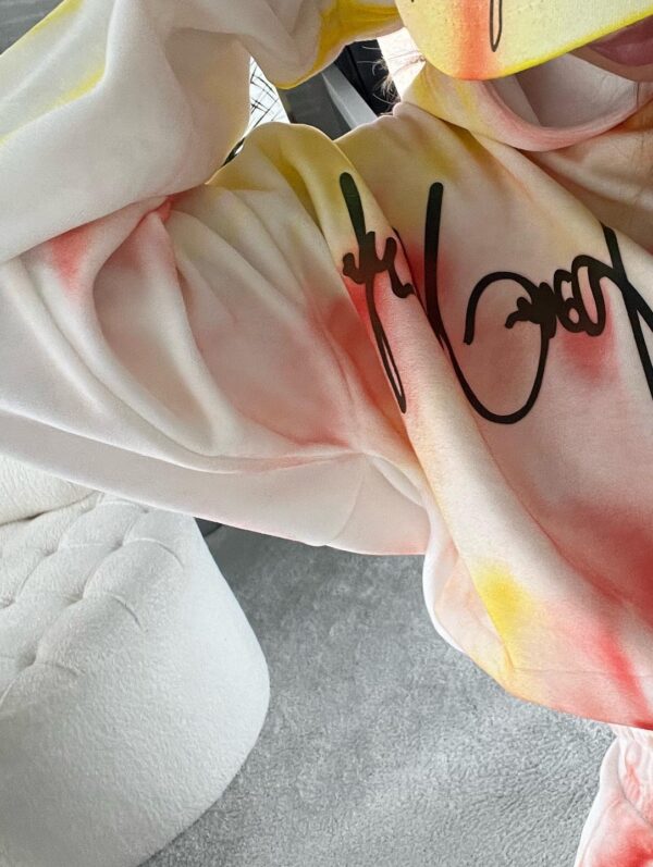 Joanna Muzyk dres graffity ecru