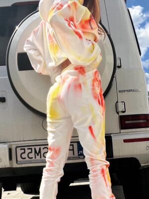 Joanna Muzyk spodnie dresowe ecru graffity