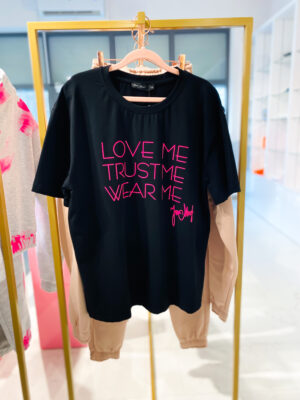 Joanna Muzyk T-shirt LOVE BLACK