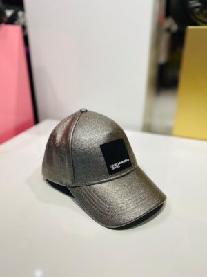 Metaliczna czapka z daszkiem KLJ